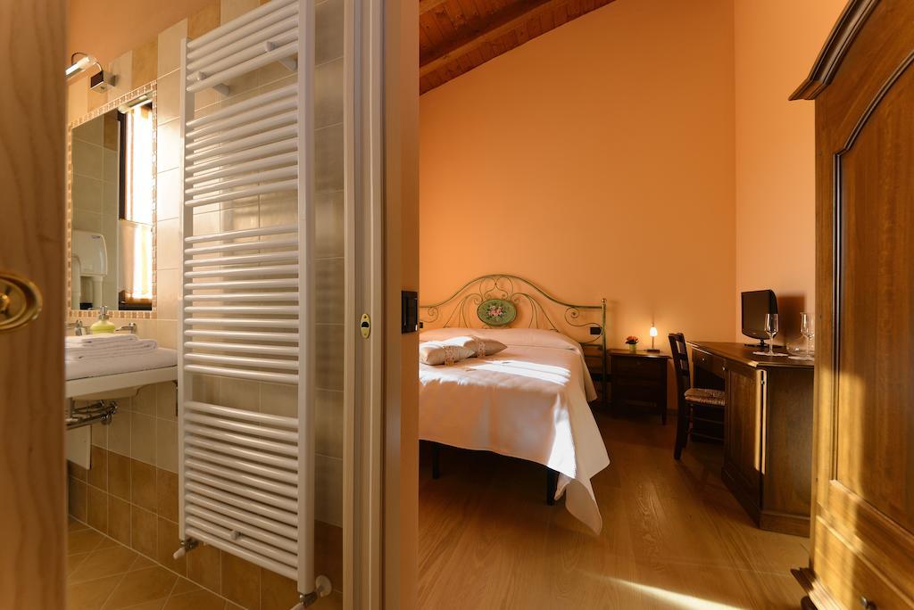 Agriturismo Bacche Di Bosco Verona Exterior photo